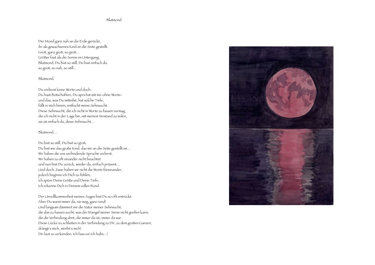 Doppelseite aus dem Buch: links ein langes Gedicht, rechts ein rosafarbener Vollmond über dunklem Wasser